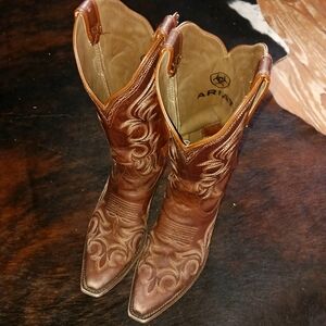 Ariat Brown Western Cowboy Boots